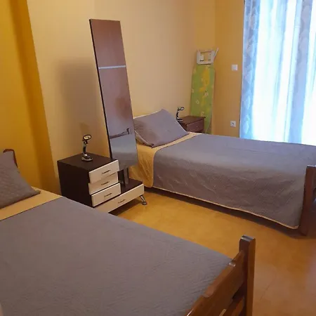 شقة Platouka's House